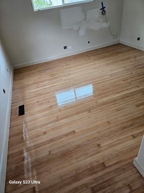 Hardwood Sand & Refinish