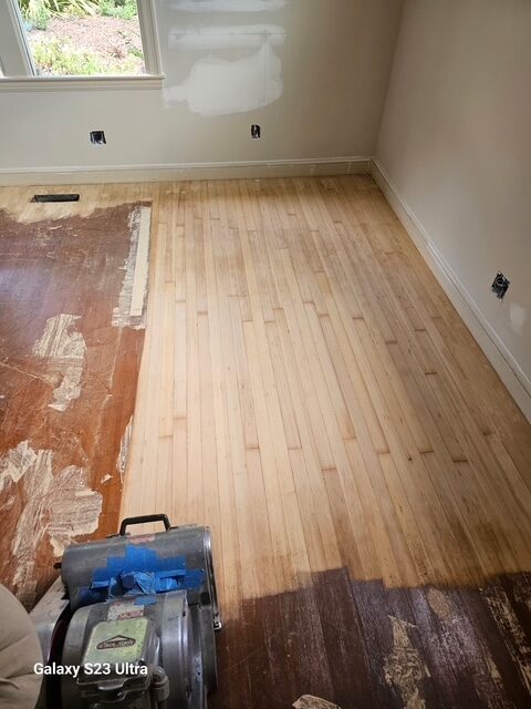 Hardwood Sand & Refinish