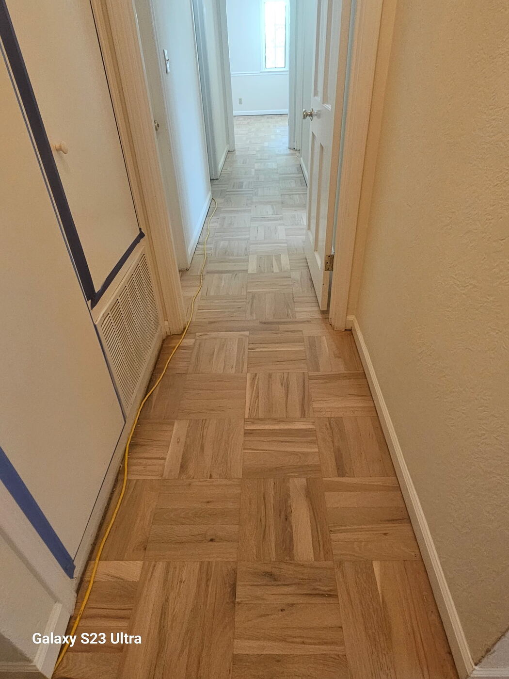 Hardwood Sand & Refinish