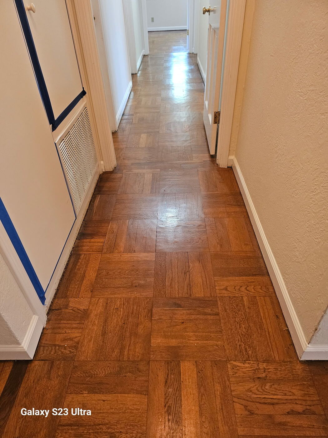 Hardwood Sand & Refinish